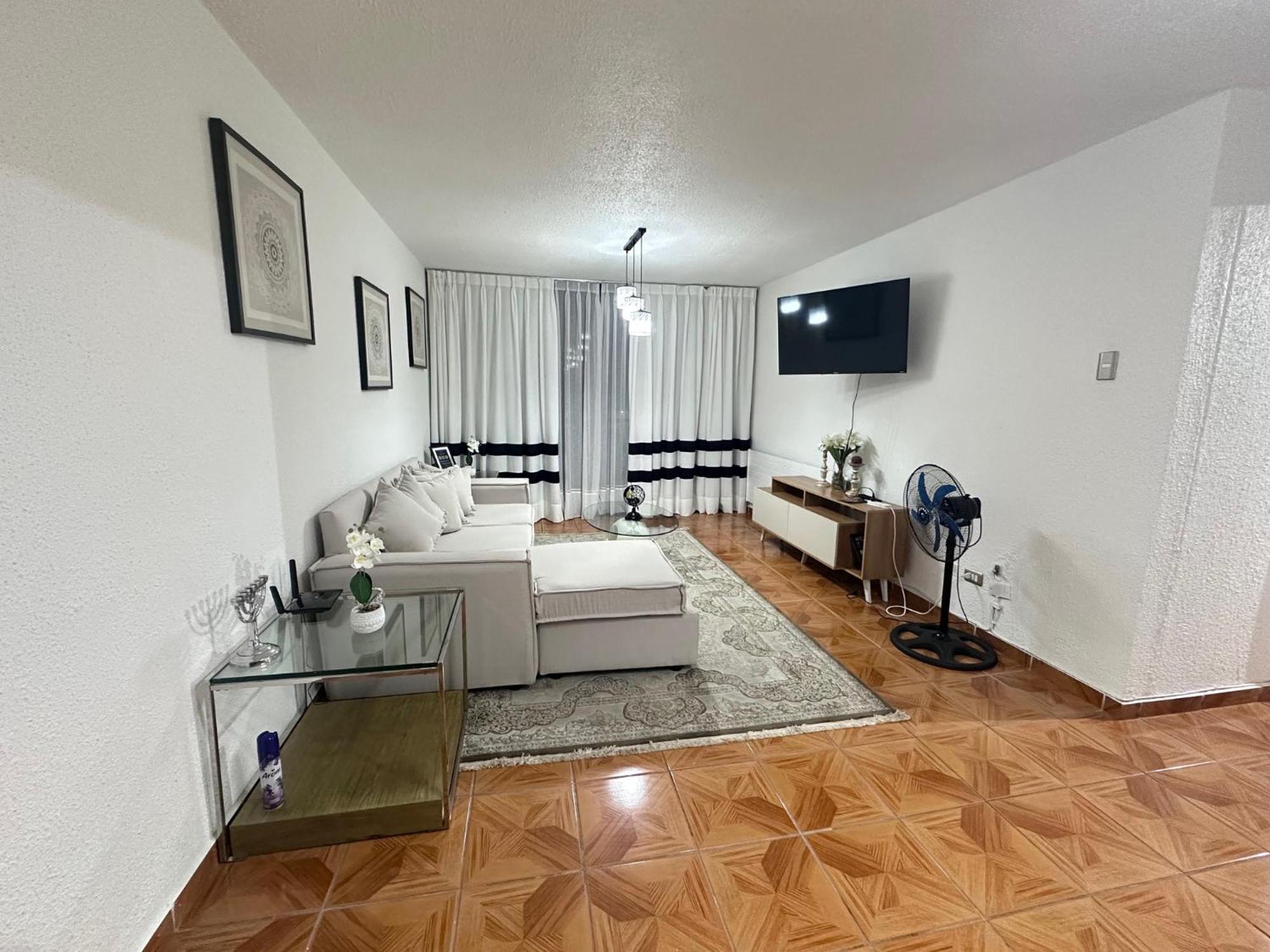 Apartment Mukarram