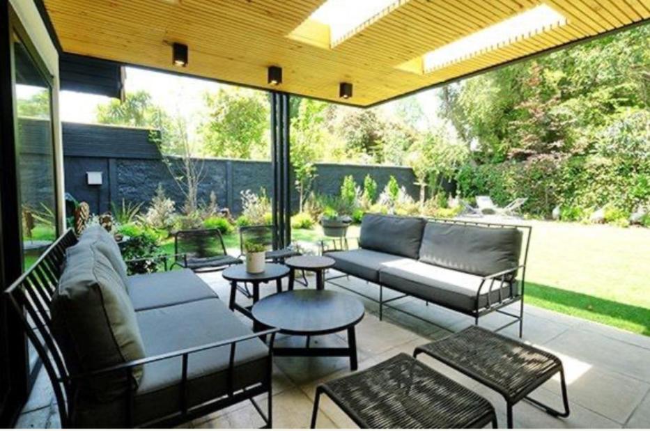 Homestay Acogedora Junto A Nuestra Familia En Exclusivo Sector De