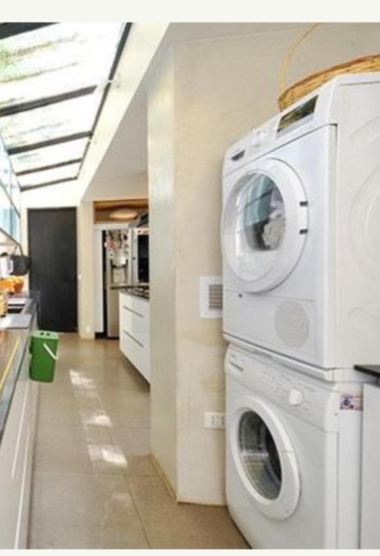 Acogedora Junto A Nuestra Familia En Exclusivo Sector De Homestay Santiago