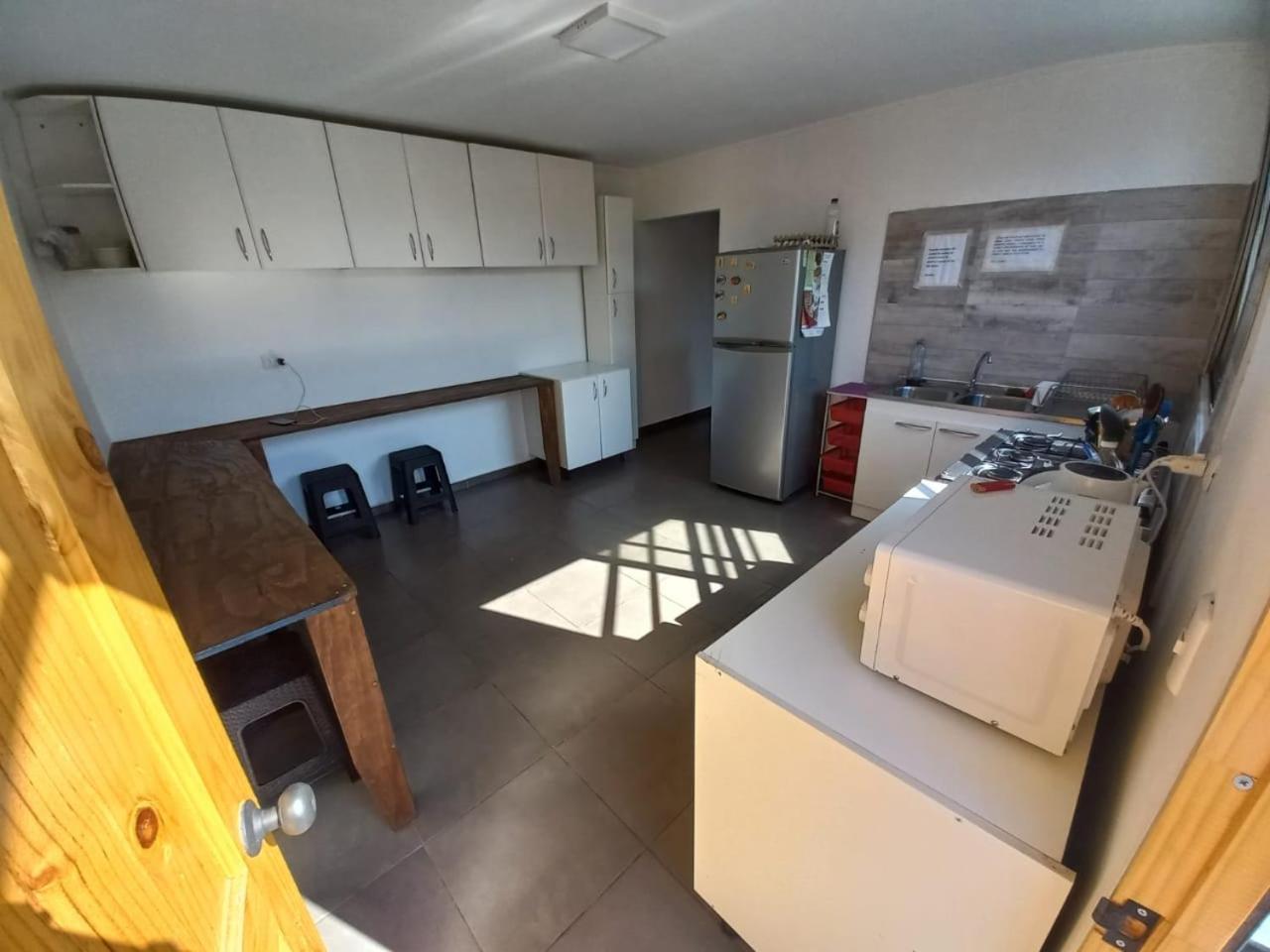 Hab Economica Cerca Del Aeropuerto Hostel *