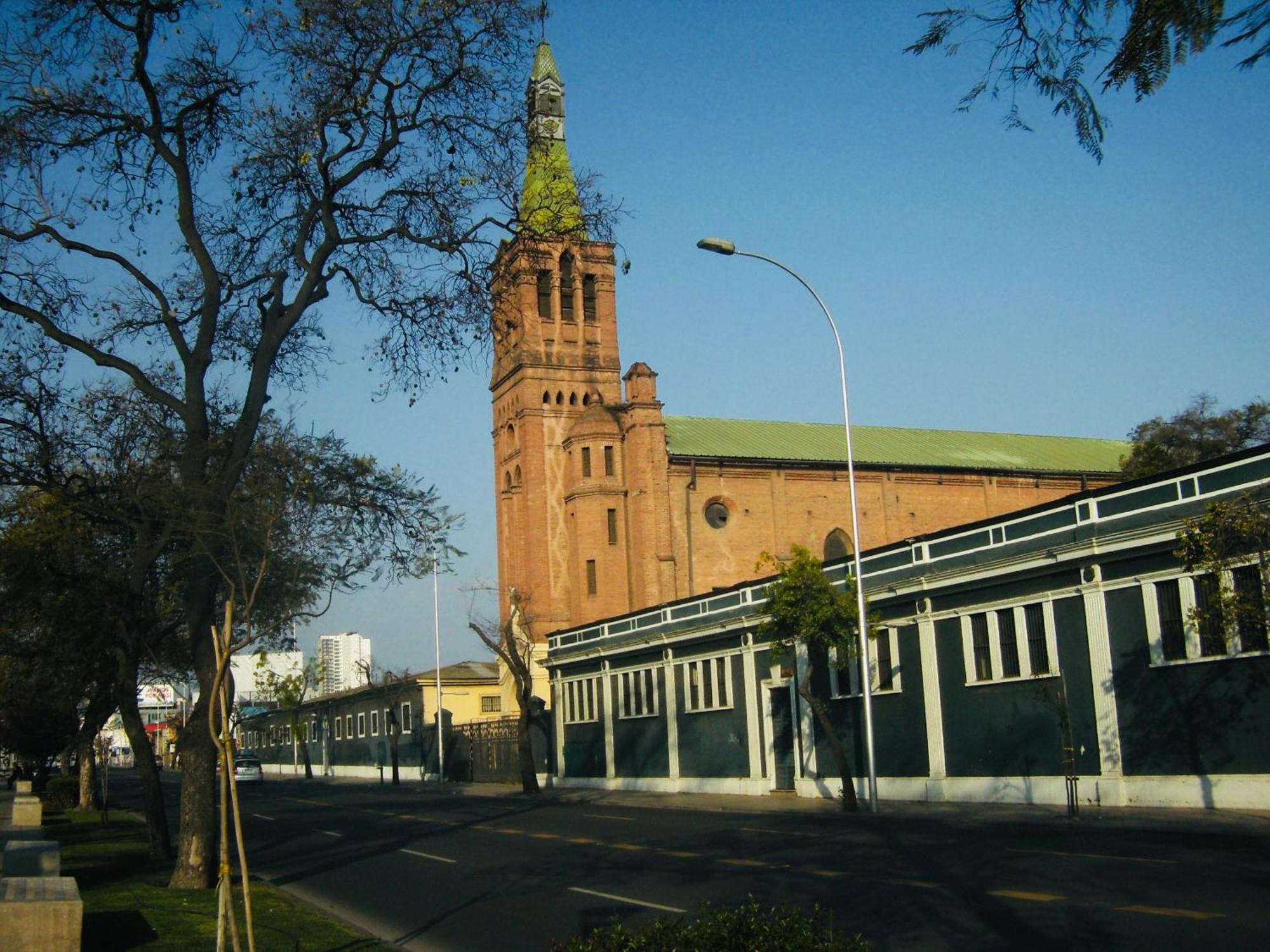 Metro Matta Empresas Familias Estudiantes *