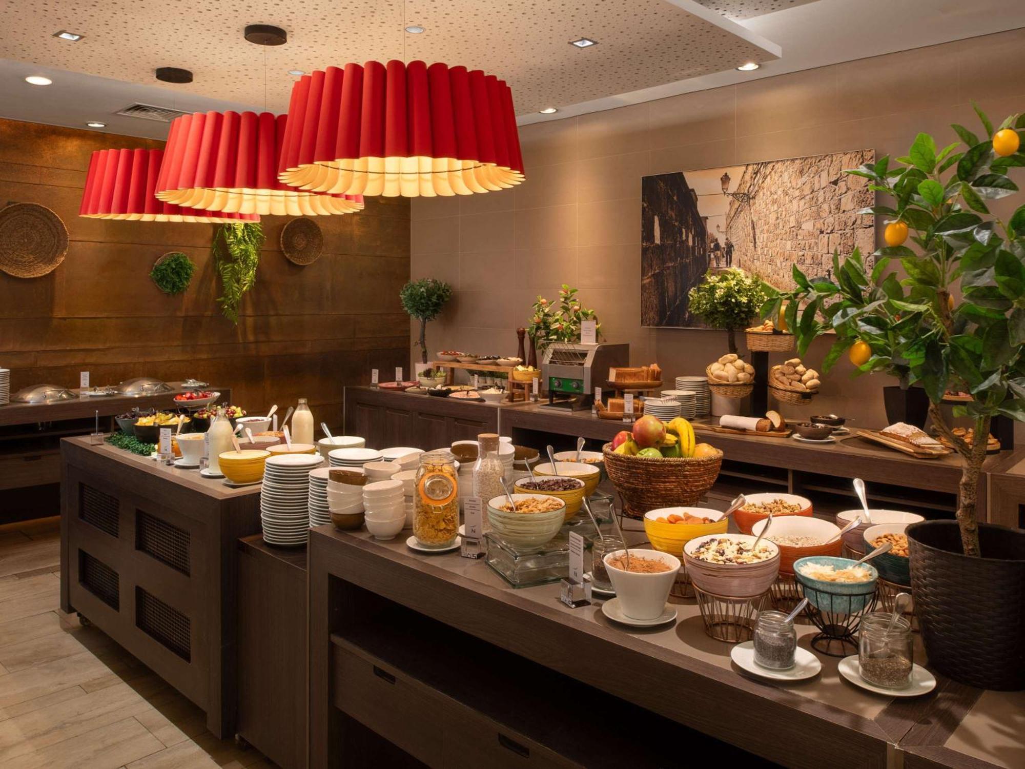 Hotel Novotel Vitacura 4*