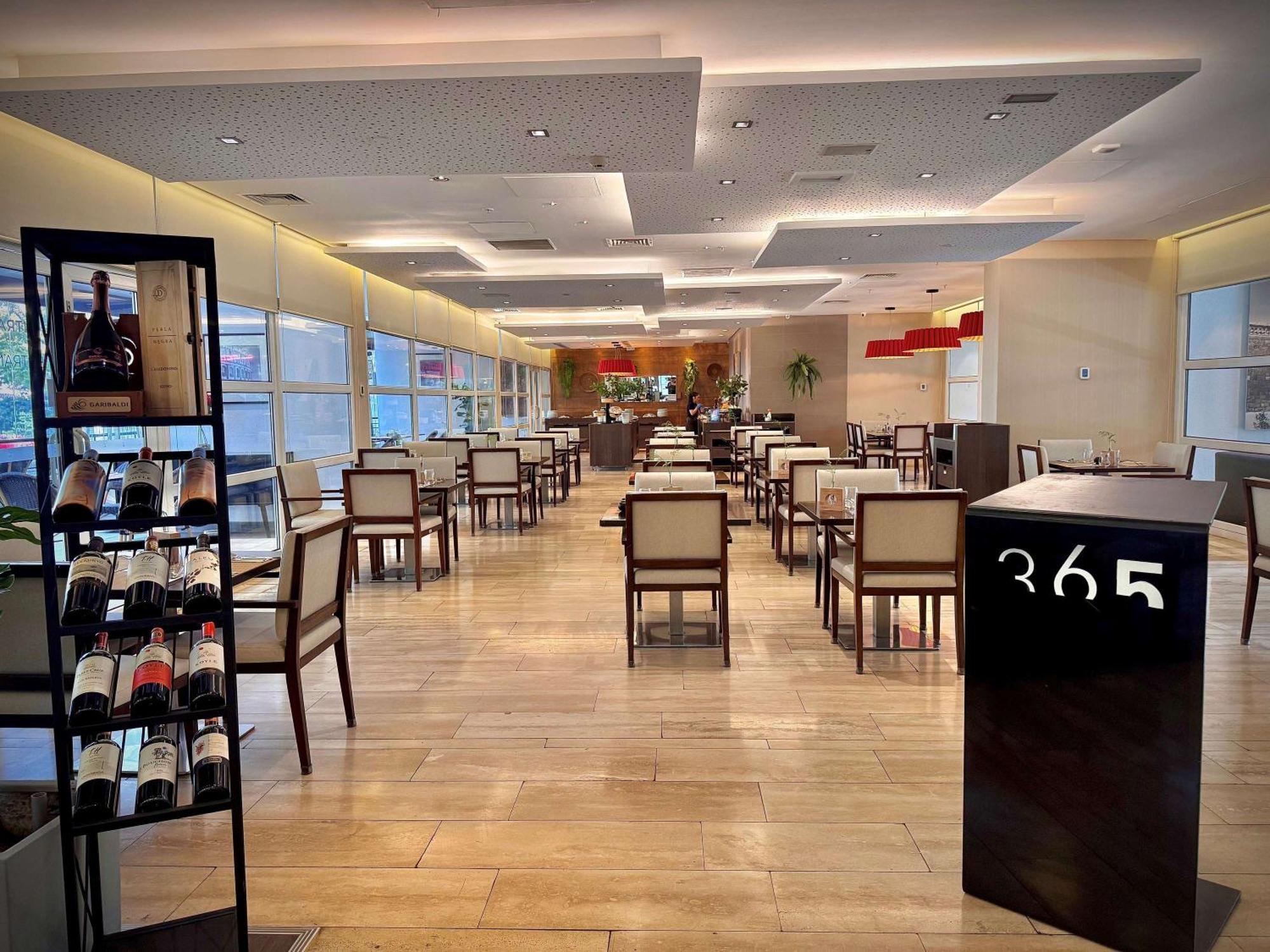 Novotel Vitacura 4*