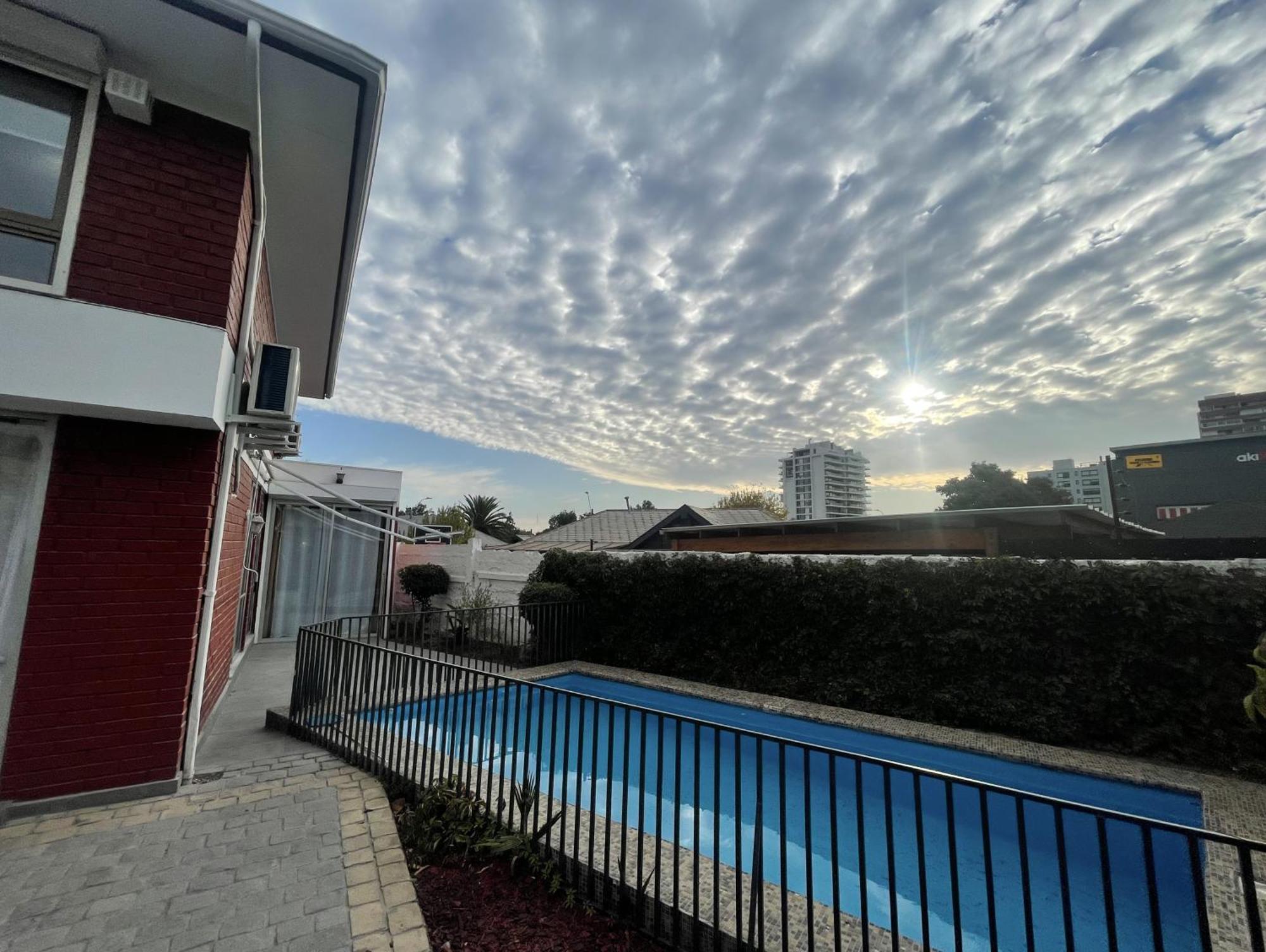 Casa Mall Alto Condes I Calefaccion I Piscina I Estacionamiento Privado I Agua Filtrada Holiday home *