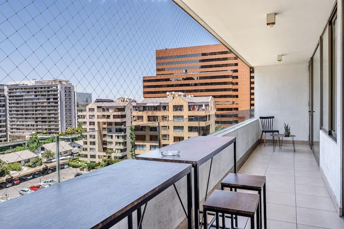 Lujoso Departamento A Pasos De Parque Arauco Apartment