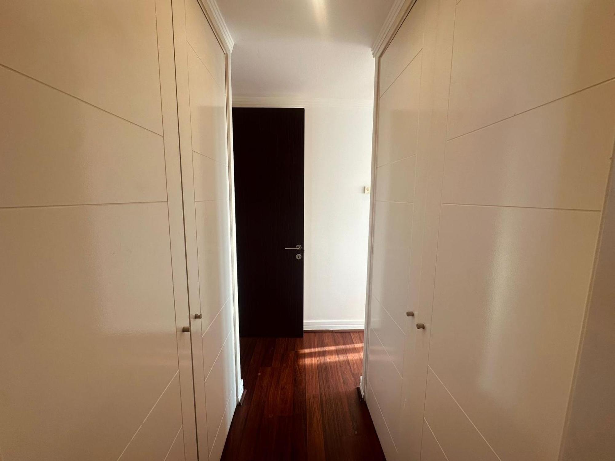 Luxury Condes Apartment *