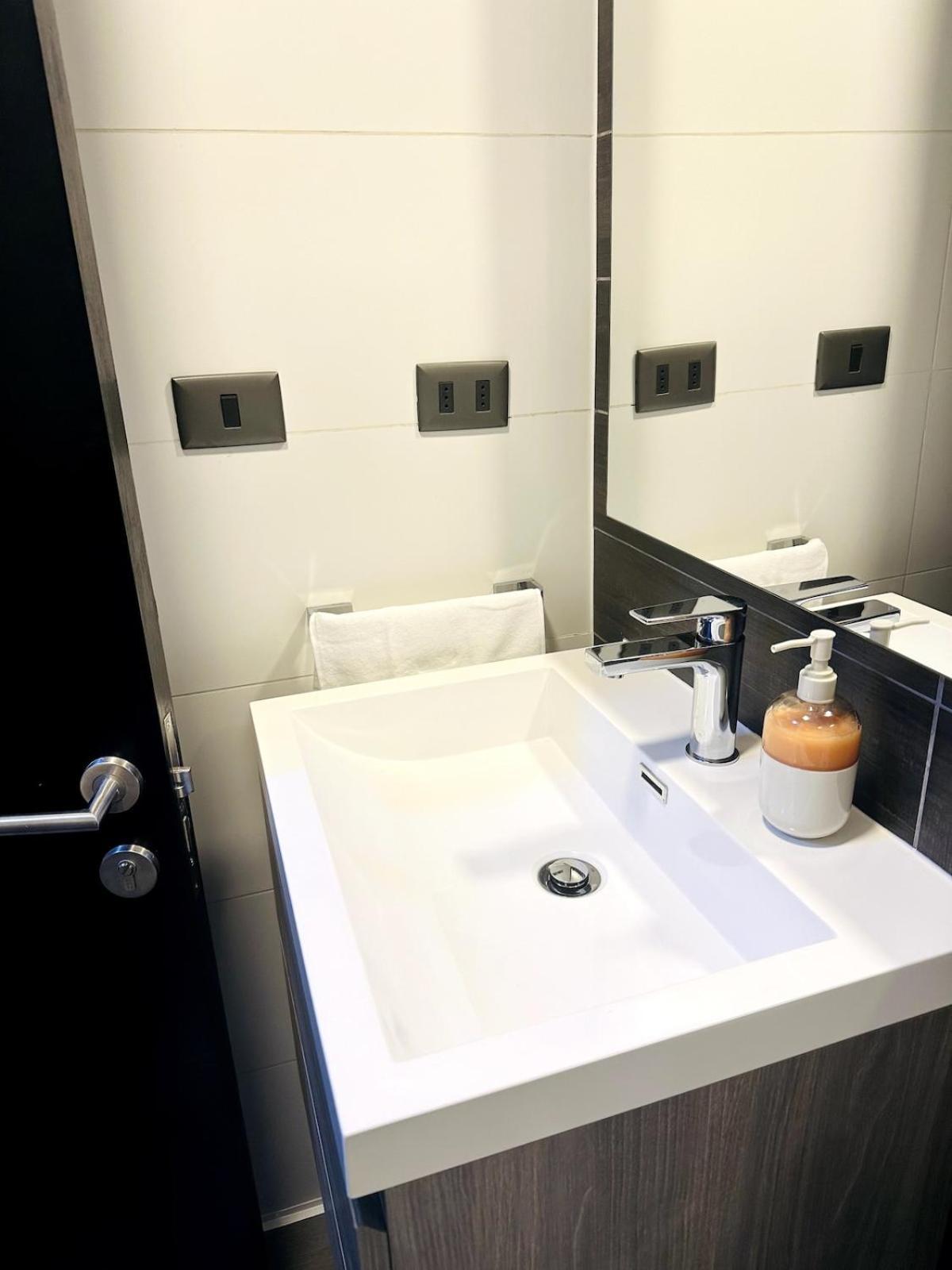 Apartment En Con Wifi, Aire Acondicionado, Cafe, Agua Y Vino Gratis *