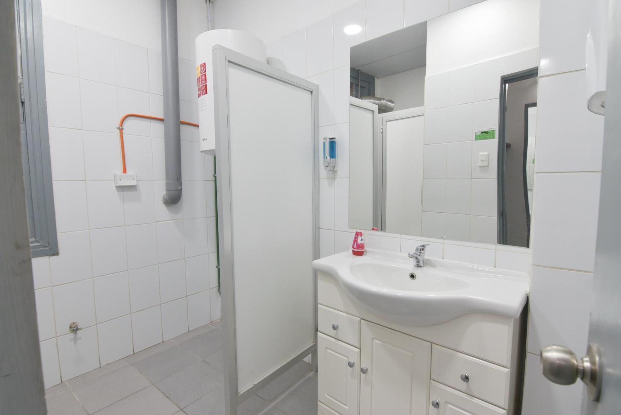 En Providencia - Metro Salvador Habitación en casa particular