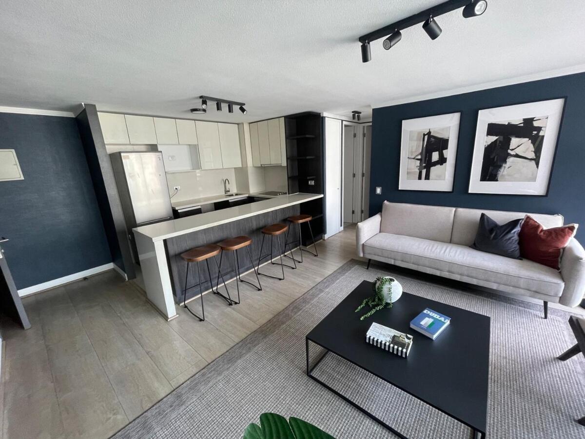 Apartment Beautiful And Modern At Parque Arauco Sector Santiago