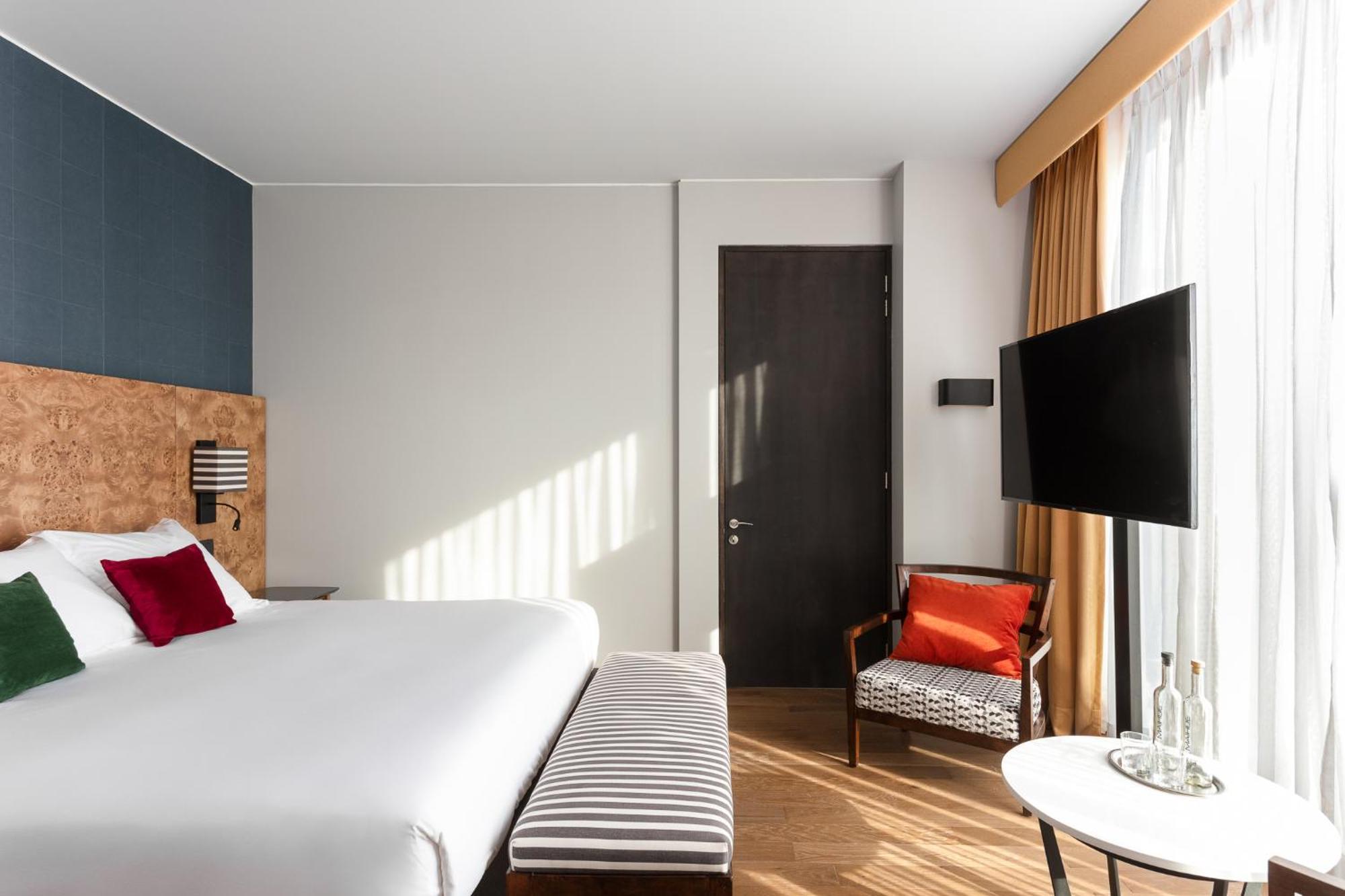 Debaines Hotel Santiago