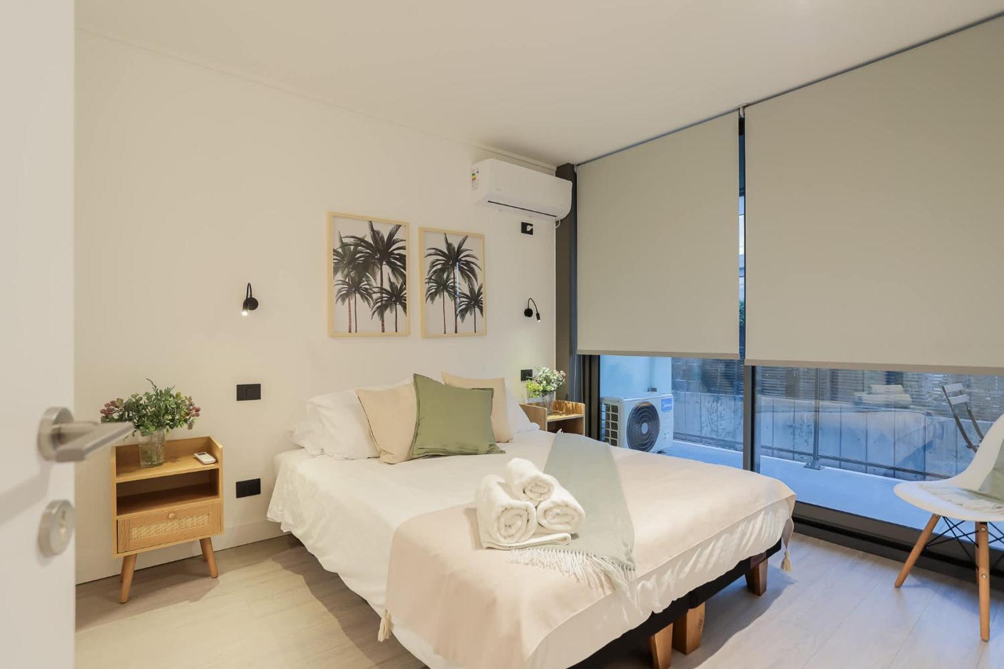 Cozy And Comfortable Parque Arauco Mall 1be Santiago