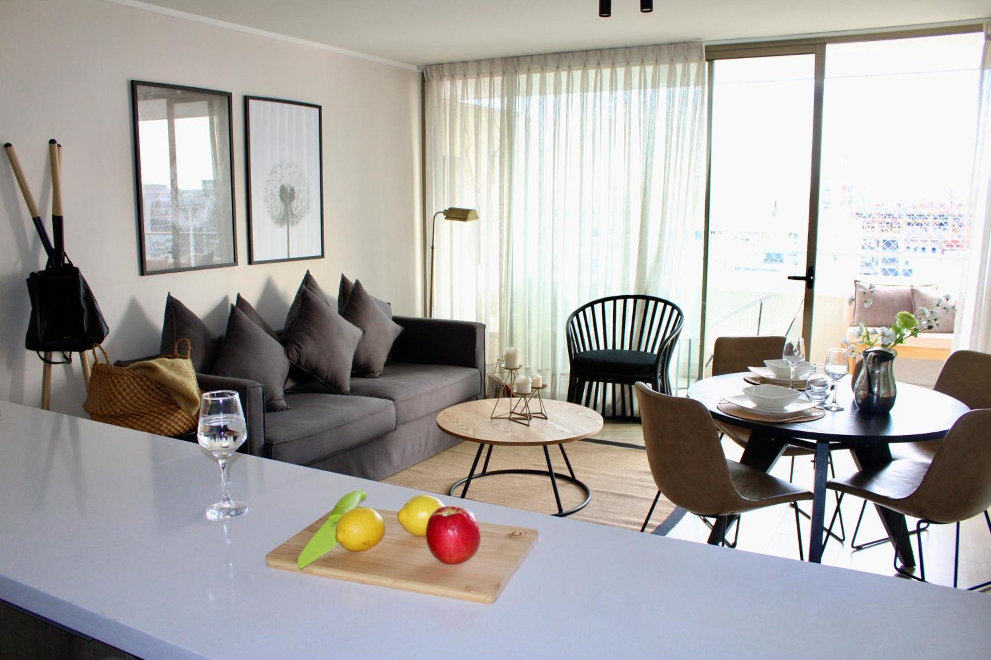 Mejor Ubicacion! Cerca A Mall Parque Arauco, Wifi, Balcon Apartamento Santiago de Chile