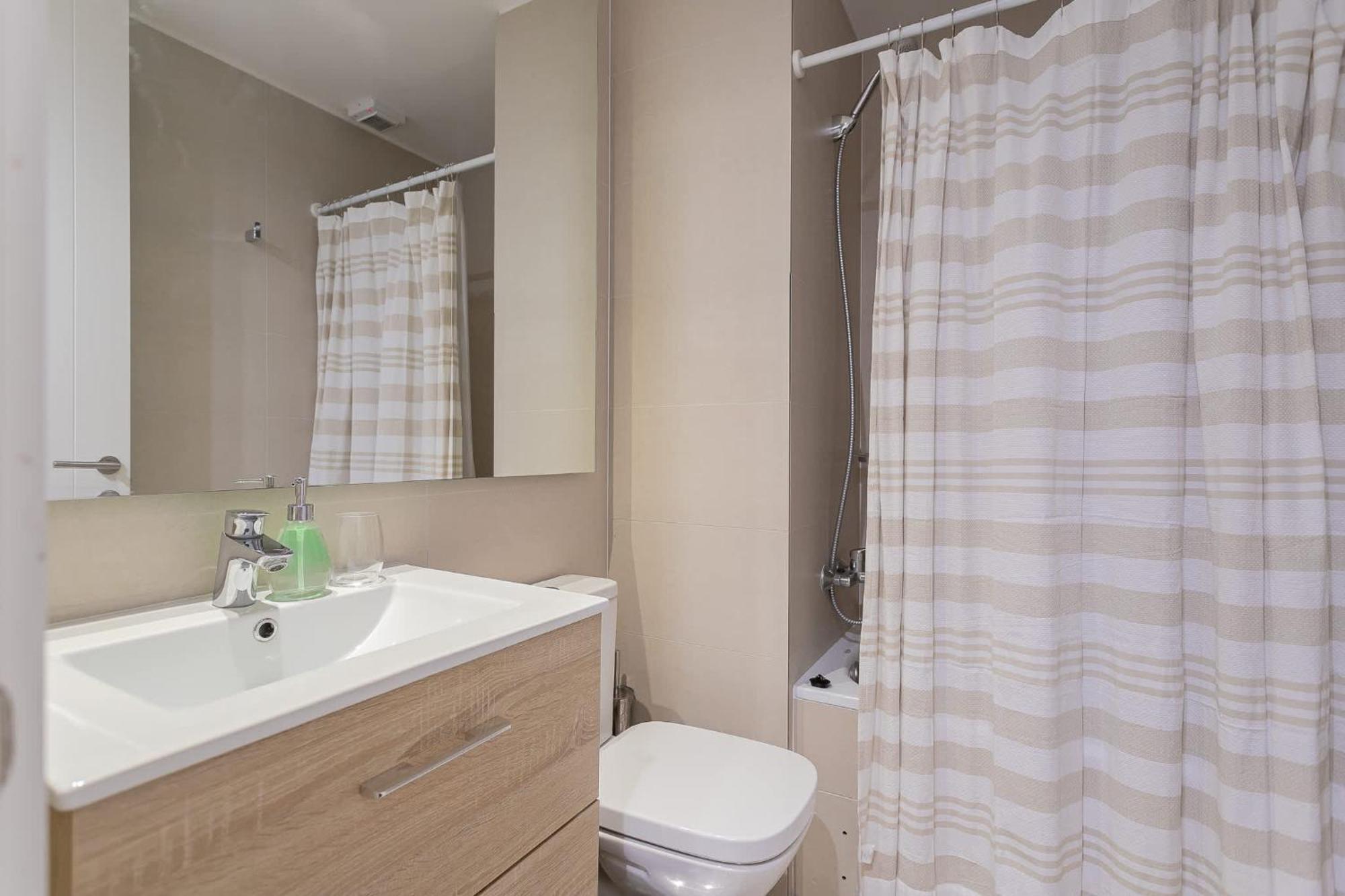 Apartamento Amplio Departamento En Manquehue Nte