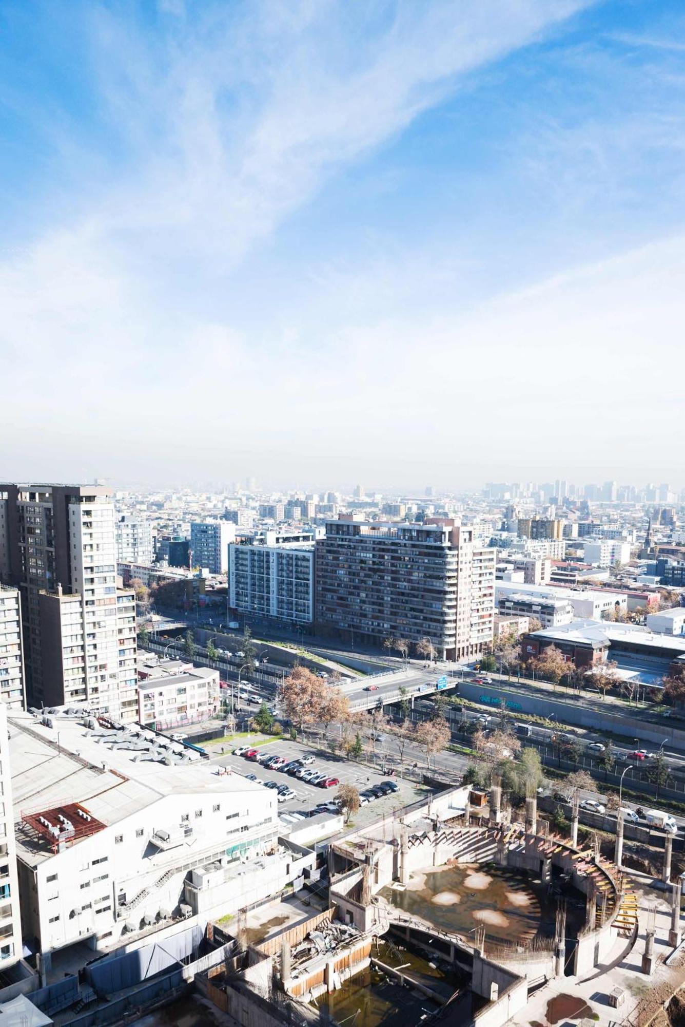 Steps From Santa Ana Metro Station Apartamento *