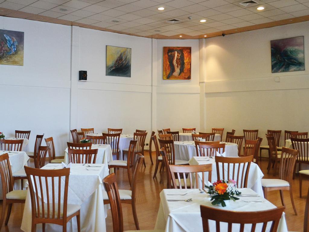 Nippon Y Centro De Eventos 3*