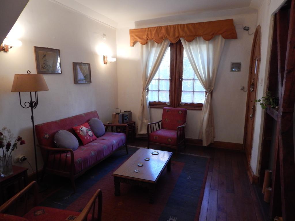 Alojamiento Alberto Magno Bed and breakfast