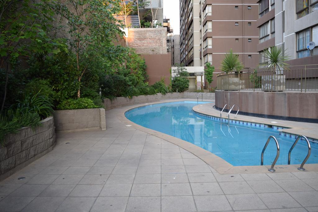 Apartment Sys Suites Lord Cochrane Santiago