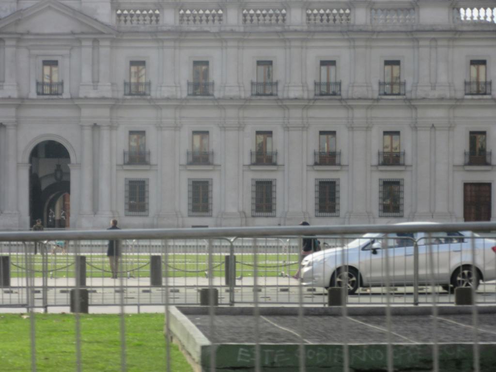 Apartment Departamento Paseo Bulnes Metro La Moneda Santiago