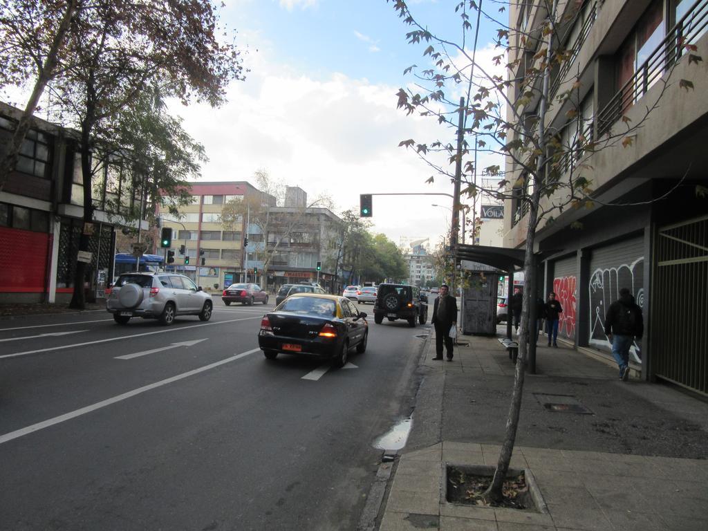 Apartment Departamento Metro Parque Bustamante Santiago