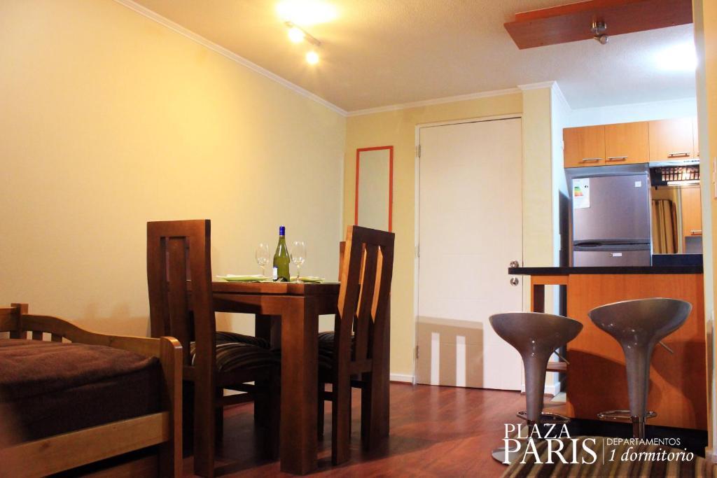 Plaza Paris Amistar Apartment Santiago