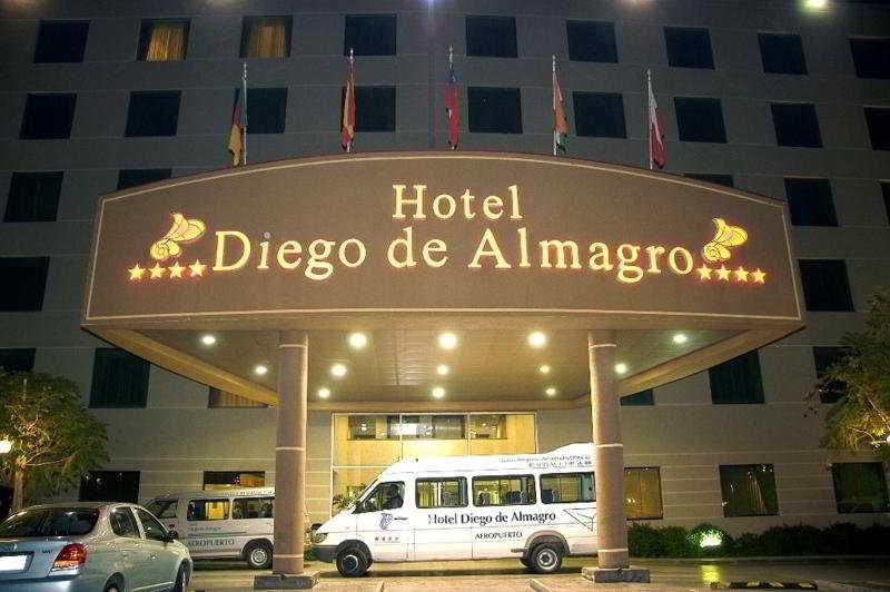 Diego De Almagro Aeropuerto 4*