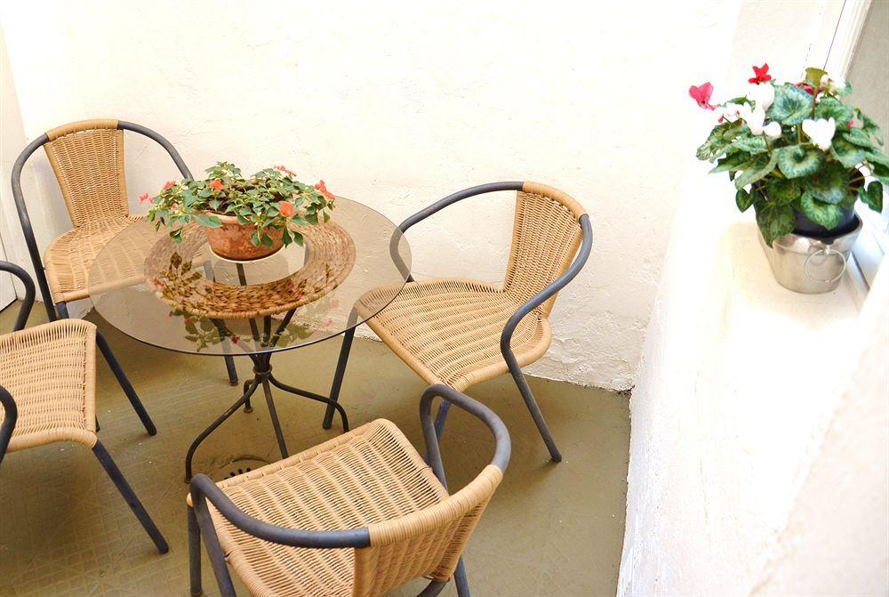 Tralkan Bed & Breakfast 2*