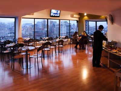 Rent A Lyon 3* Santiago