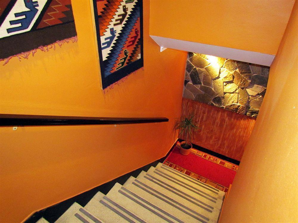 Intiwasi Hotel Santiago