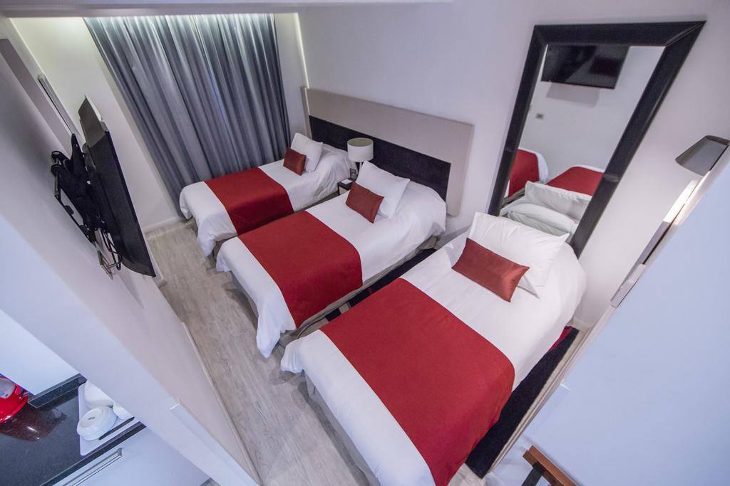 Hotel Sommelier Agustinas 3*