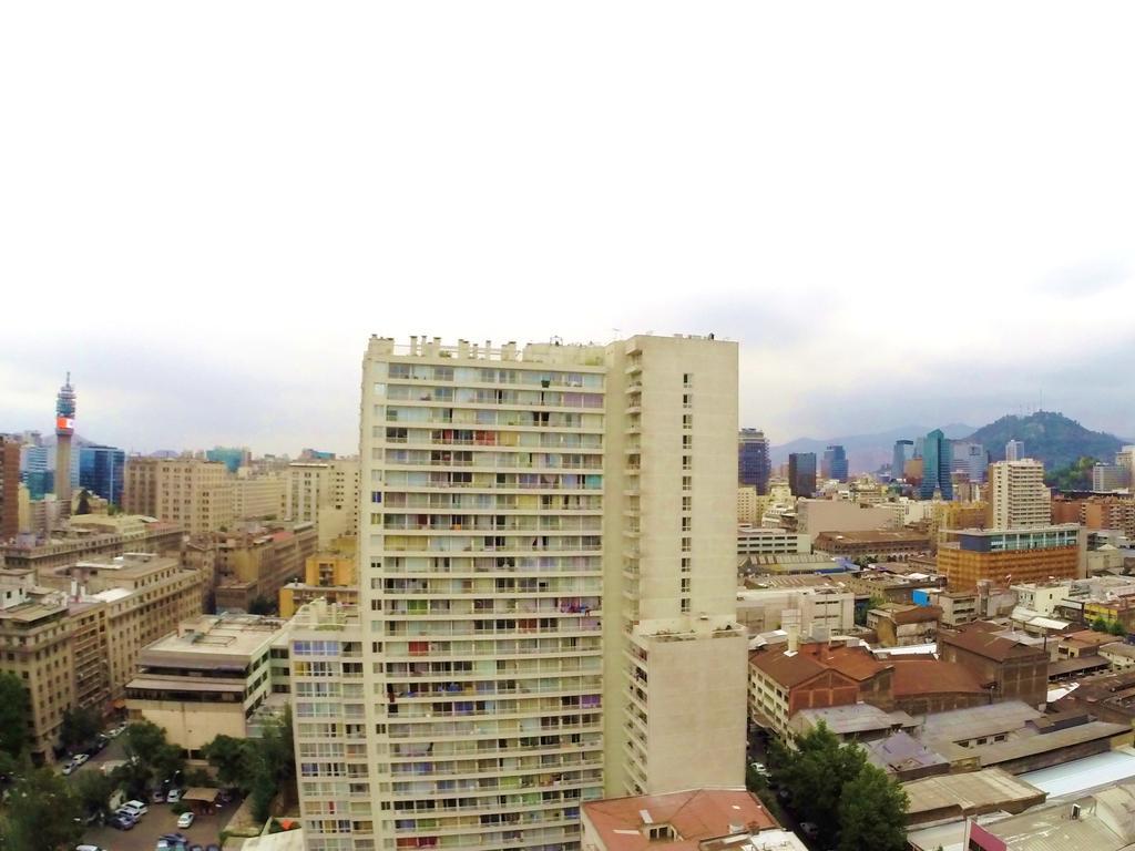 La Moneda Suites Apartment