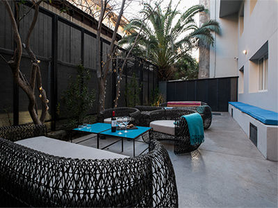 B Aparthotel