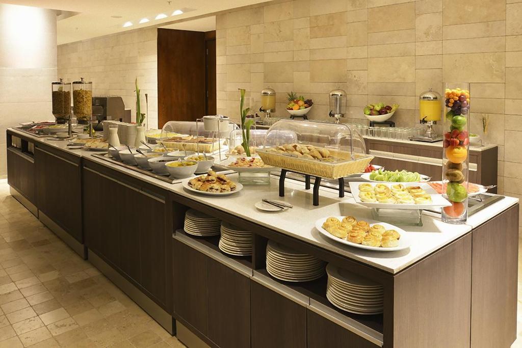 Radisson Blu Plaza El Bosque
