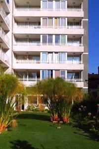 Diamond Suites Hotel *