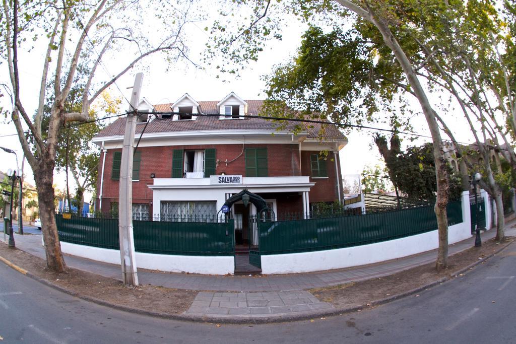 Salvador & Cafe Hostel