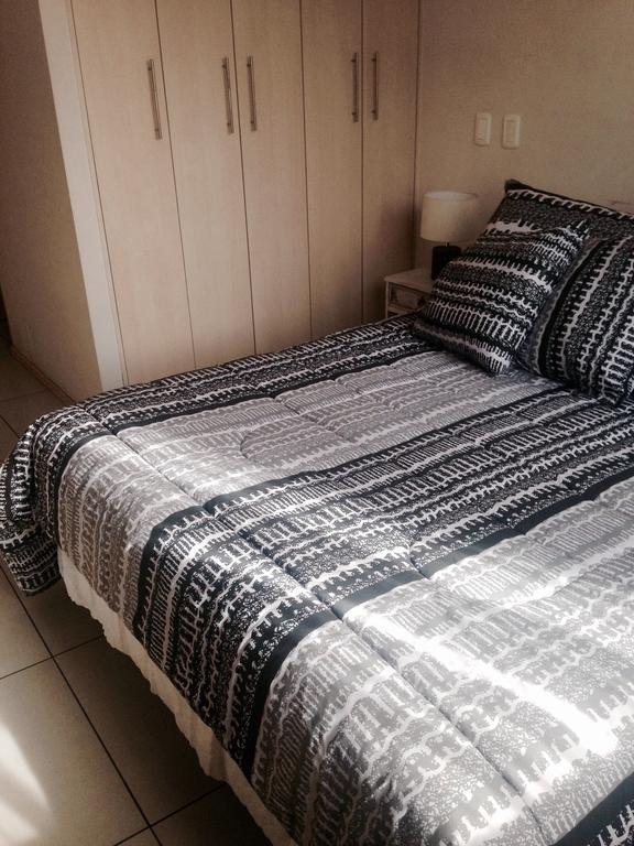 Edificio Almanara Apartment *