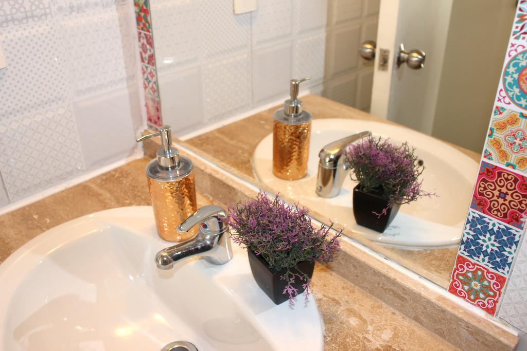 La Moneda Suites Apartment Santiago