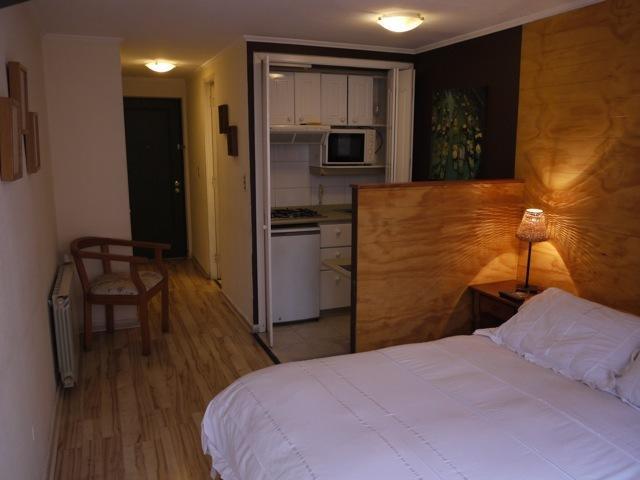 Encomenderos - Amoblados Apartment Santiago