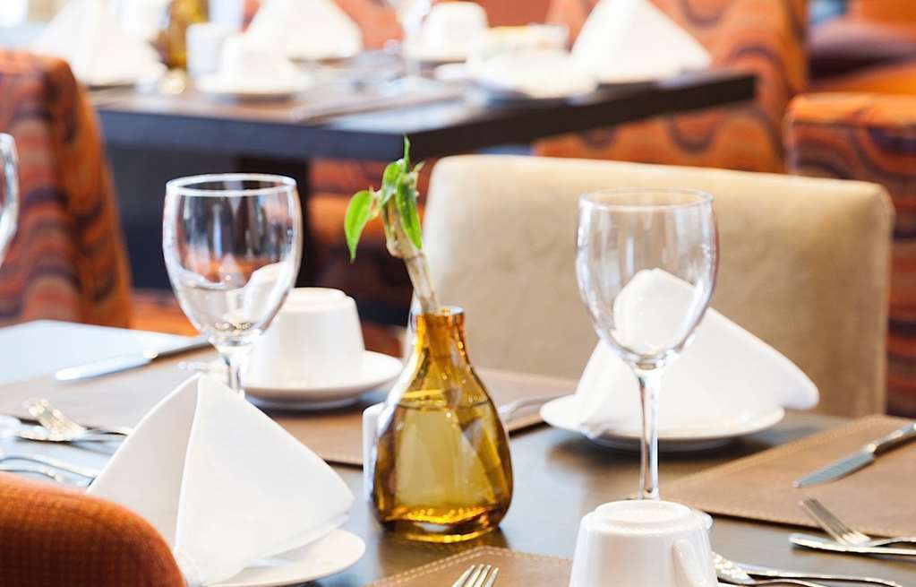 Courtyard By Marriott Airport 4*