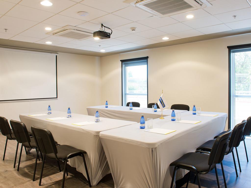 Express By Marriott Aeropuerto 3* Santiago