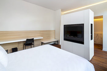 Altiplanico Bellas Artes 4* Santiago