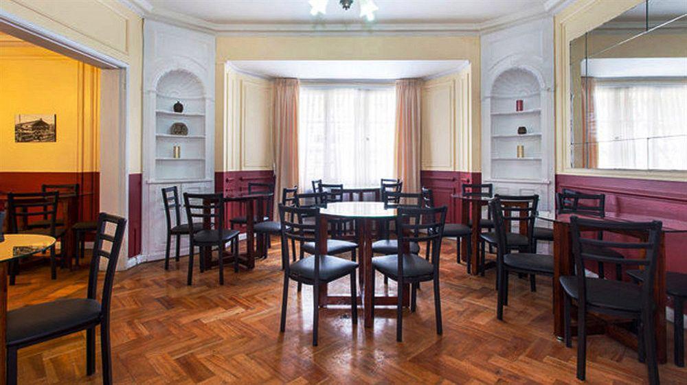 Salvador & Cafe Hostel *