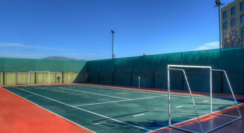 Diego De Almagro Aeropuerto Hotel 4*