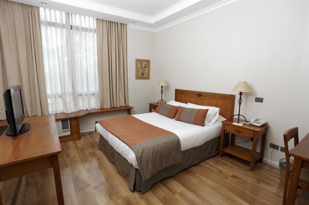 Park Plaza Bonaparte Boutique 4*
