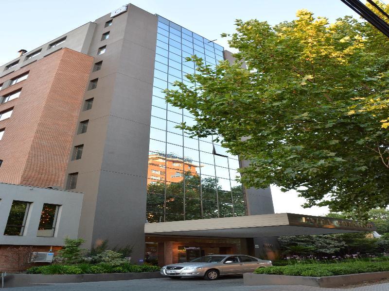 Director Vitacura Hotel Santiago