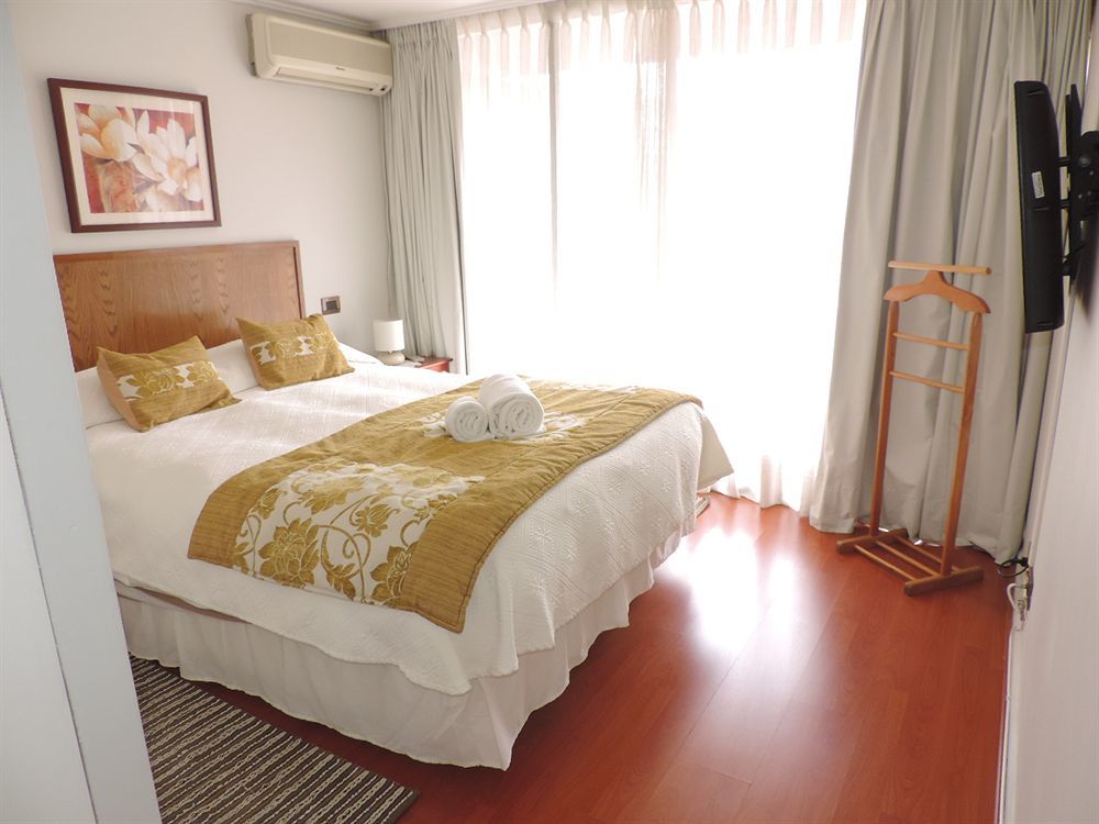 At Roger De Flor Apartahotel