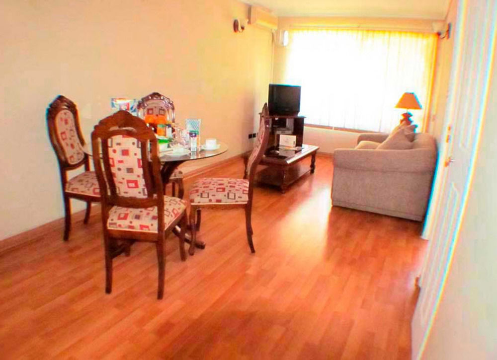 Roomapart Escuela Militar Aparthotel