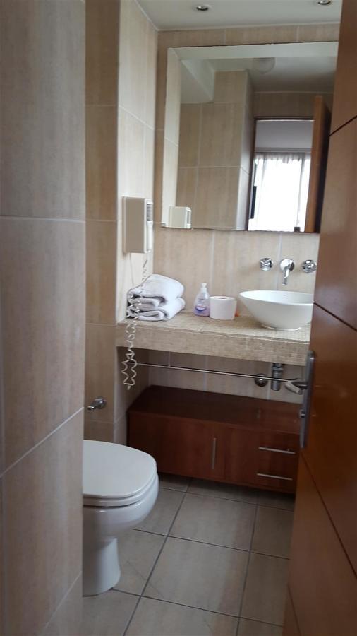 Diego De Velasquez Providencia Suites Apartahotel *