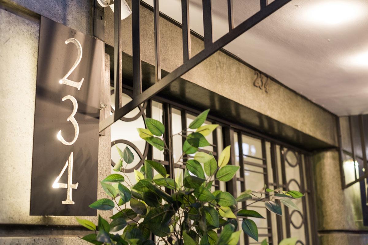 Aparthotel B