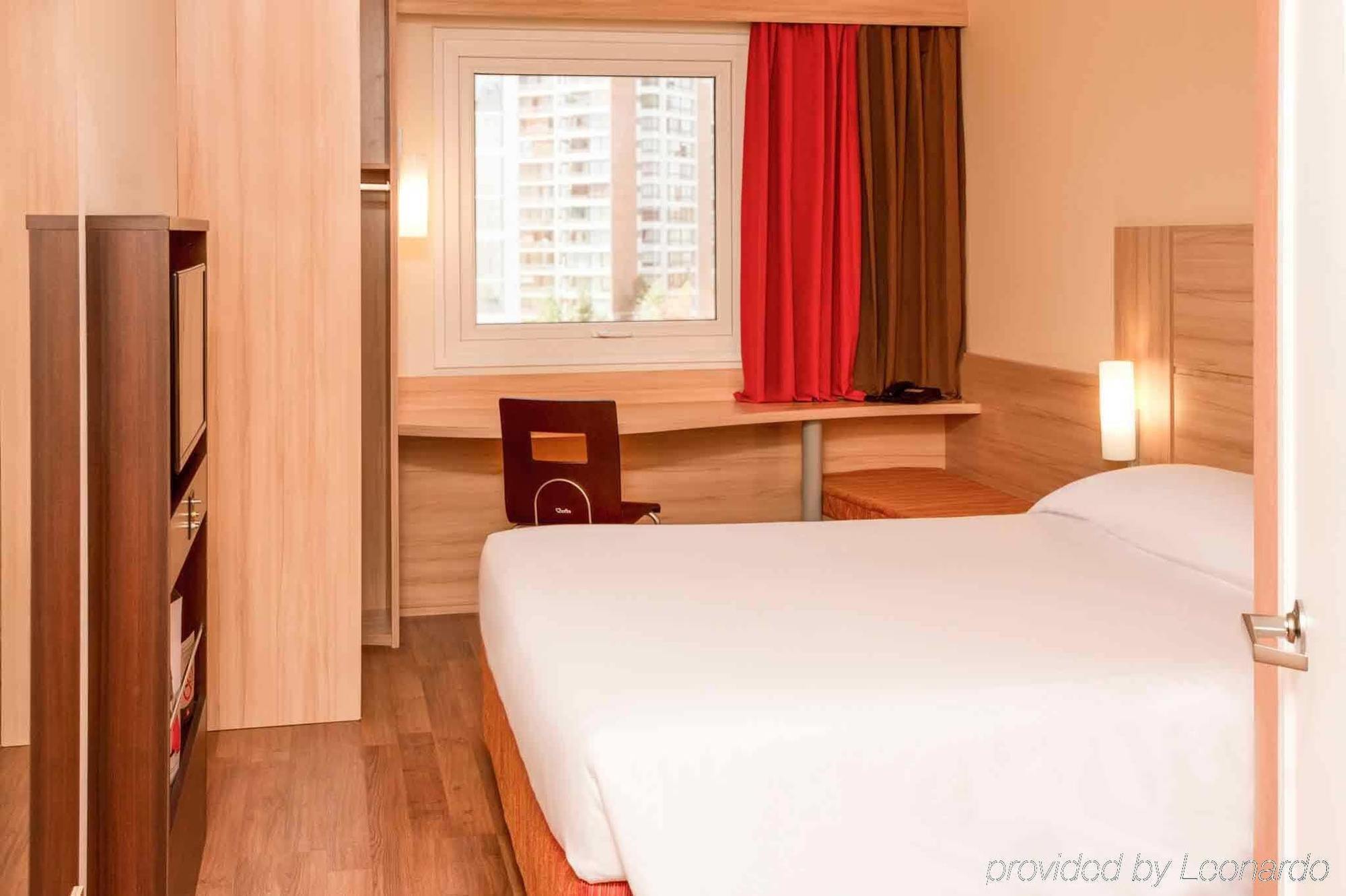 Ibis Condes Manquehue Hotel