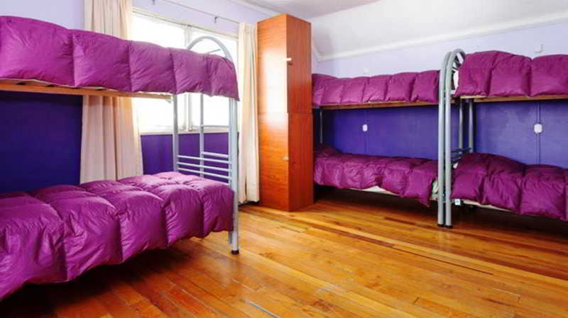 Salvador & Cafe Hostel *